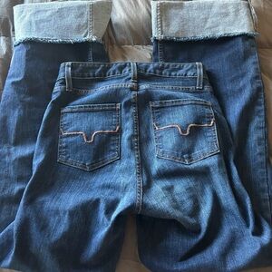 SAVANNAH SEVENS KIMES 
OLIVIA